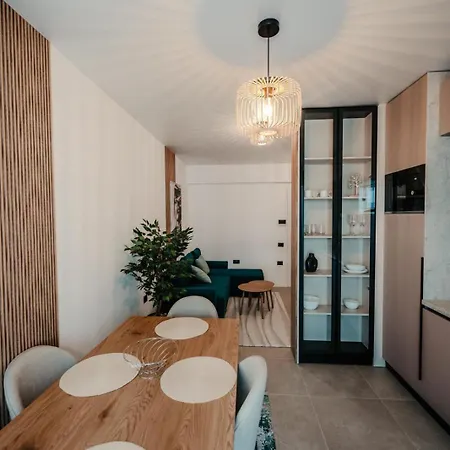 Aparthotel Apartament A65 - Alezzi Odyssey Pool & Spa Resort Navodari